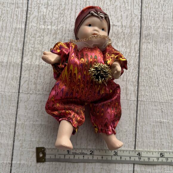 Vintage Porcelain Clown Baby Doll Collectible - Picture 5 of 5